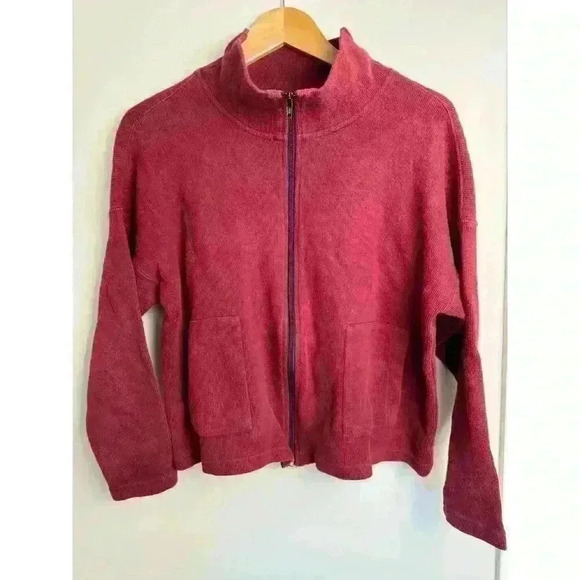 FH Clothing Co Sweater Women One Size  
Red Zip Mock Neck Boxy Cardigan Jacket - Picture 2 of 8